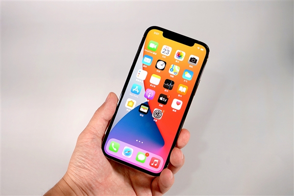 阿尔山苹果手机维修分享iOS 14.2修订版已到，专属iPhone 12系列 