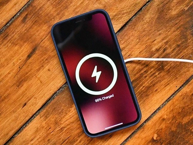阿尔山苹果手机维修分享iPhone 12可以随便充电吗 
